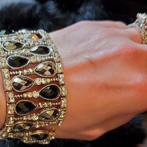 Women black and silver rhinestone cocktail bracele